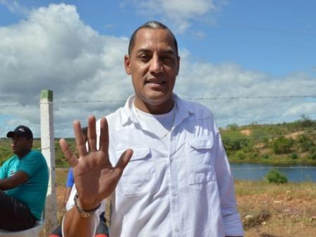 Carlos Cecilio Serrita