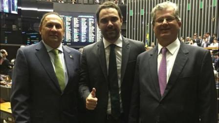 Adolfo JUtahy e Gualberto