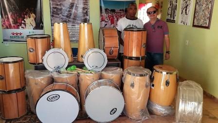 Equipamentos Fanfarra Sento-Sé