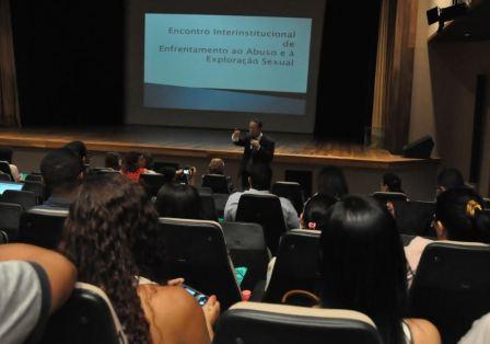 Enfrentamento a Exploração Sexual Infantil PE