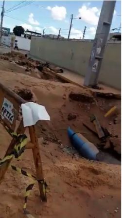 Estouramento compesa.jpg