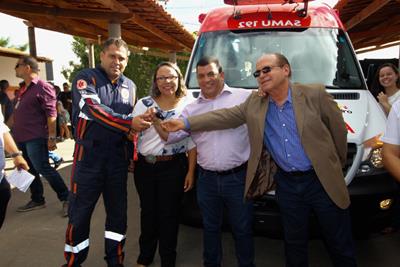 Entrega ambulância SAMU 4