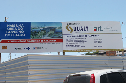 Policlinica construção